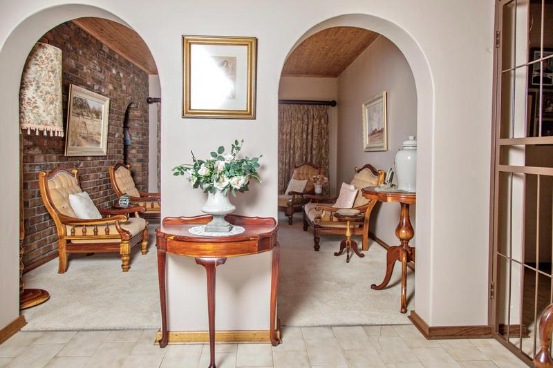 5 Bedroom Property for Sale in Douglas Northern Cape